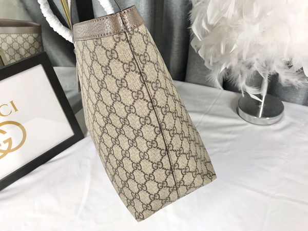 激安グッチバッグコピー角部分ディテール